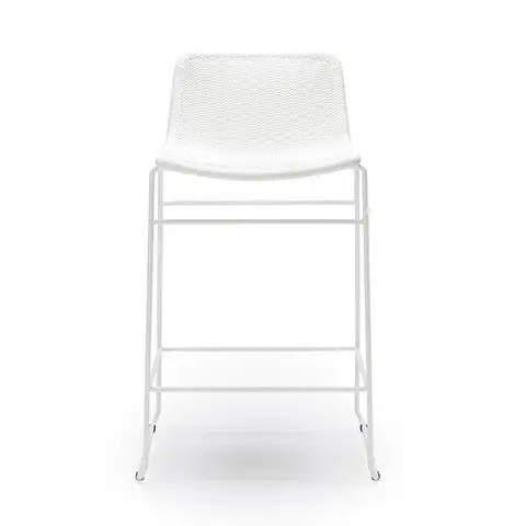 Feelgood C607 Outdoor/Indoor Bar Stool By Yuzuru Yamakawa - Image 4