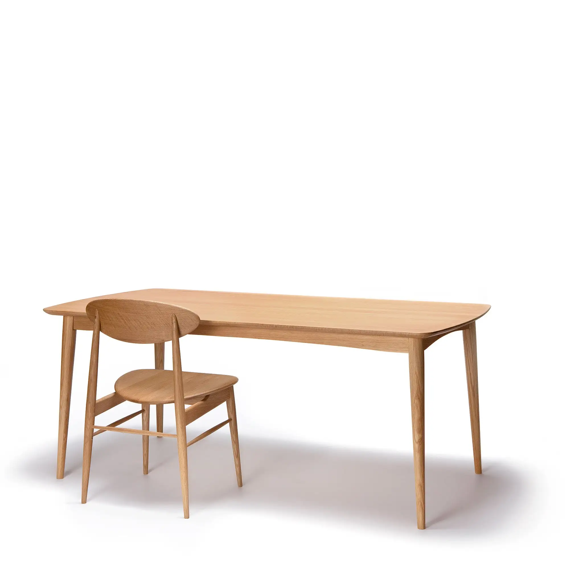 Feelgood 167 Dining Table By Takahashi Asako - Image 2